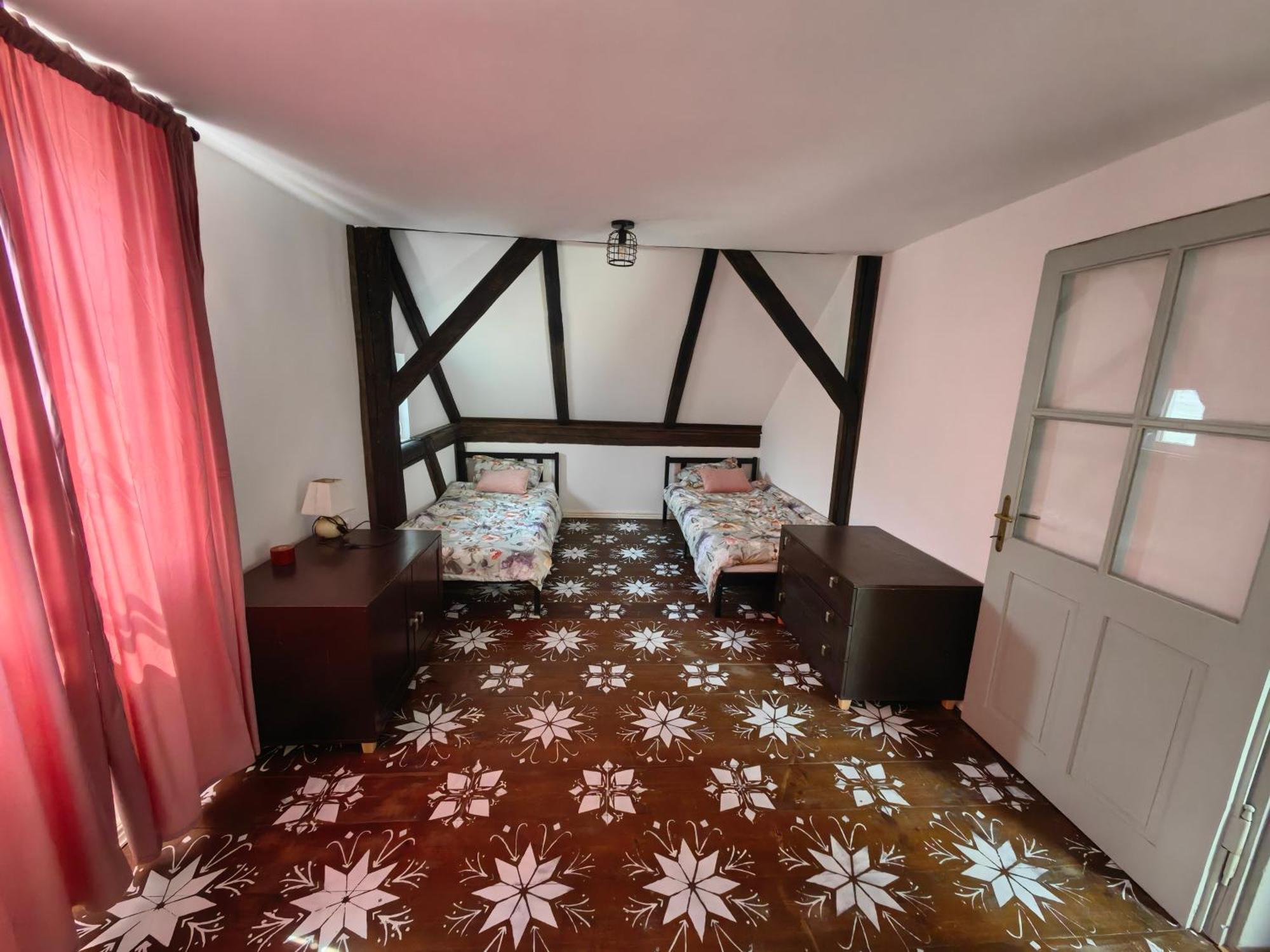 Hisa Hortenzija Luče Extérieur photo
